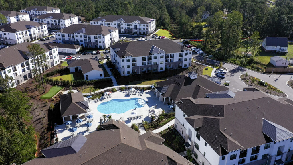 evolve blog construction hawthorne at smith creek drone pool
