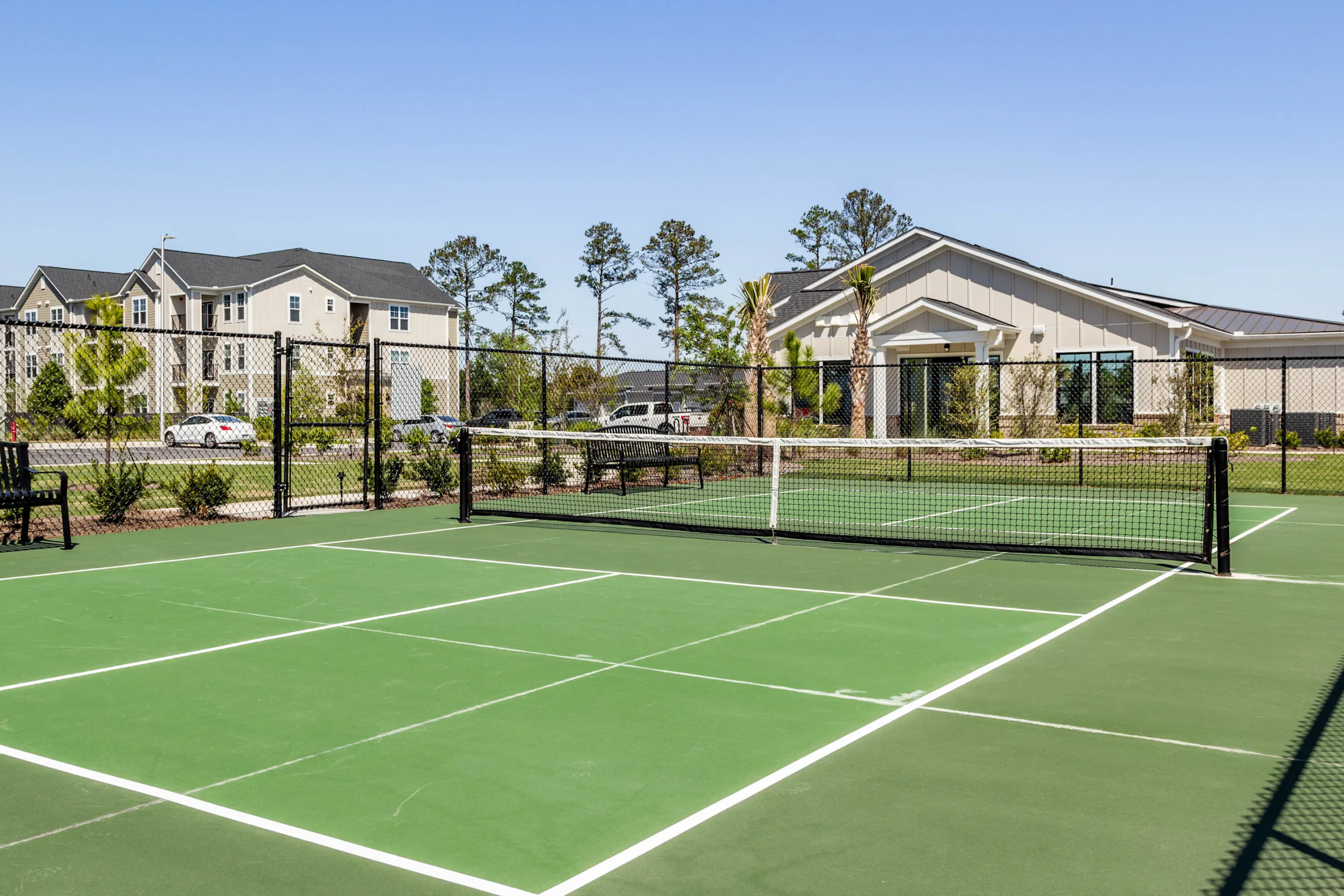 evolve waterford apartments 214 kingsmeadow circle_belville_north carolina_pickle ball court_small - 131.jpg