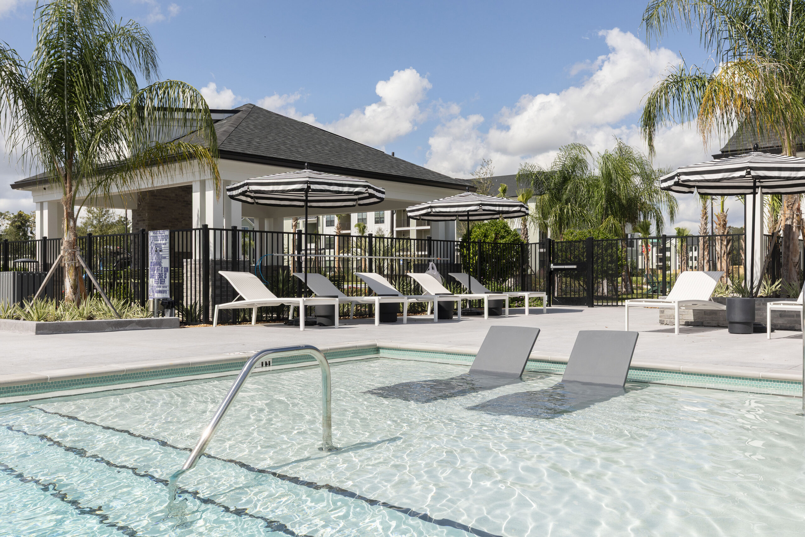 Evolve Grove Park - Fruitland Park Pool
